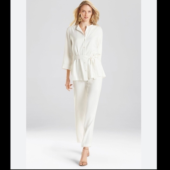 ⭐️NEW Natori Sanded Twill Tunic Top Shirt Black Medium - Picture 2 of 12